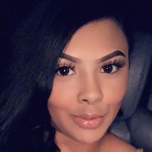 Meet your Posher, Jenasis